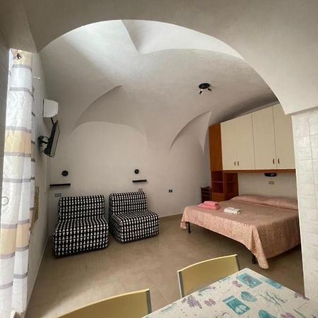 Dimora Nel Borgo Apartment Vieste Exterior photo