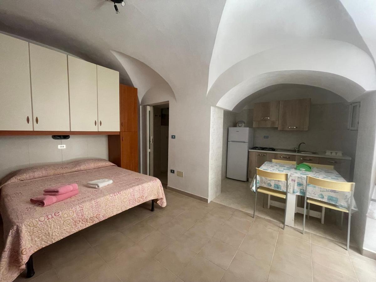 Dimora Nel Borgo Apartment Vieste Exterior photo
